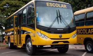 Transporte escolar: governo estadual já deve aos Municípios mineiros três parcelas de 2018