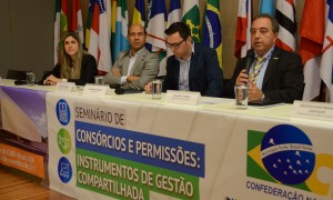 Seminário destaca boas práticas nos Municípios firmadas por meio de consórcios e PPP