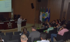 Confederação promove em Cuiabá (MT) mais uma capacitação de agentes municipalistas