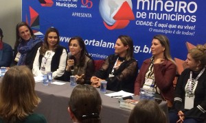 Fundadora do MMM defende participação feminina na política durante Congresso Mineiro de Municípios