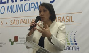 Primeira-dama da Costa Rica fala sobre os desafios de se modernizar um Estado