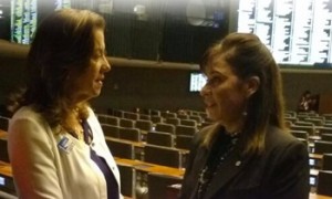 CNM convida deputadas a participarem do lançamento do Movimento Mulheres Municipalistas