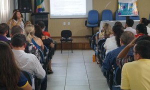 Oficina destaca importância de lei municipal para criação do Conselho de Políticas Sobre Drogas