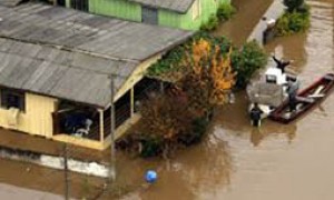 Vendavais, enxurradas, seca e estiagem: o clima leva Municípios de diversos Estados à Situação de Emergência