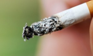 Maioria de pacientes com diagnóstico de câncer não consegue largar o cigarro