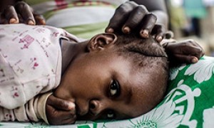 Epidemia de Ebola afetou de alguma maneira nove milhões de crianças, diz a Unicef