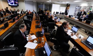 Comissão do Senado aprova relatório sobre ressarcimento do SUS com emenda da CNM