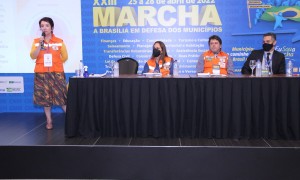 Gestão de riscos de desastres em âmbito municipal foi tema de painel técnico durante a XXIII Marcha