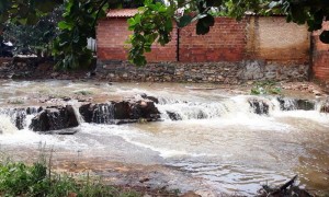 Chuvas rompem barragem e transbordam açude em Municípios de Alagoas e Piauí