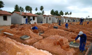 Pleito da CNM: Municípios  poderão receber recursos diretos para reconstrução de moradias destruídas por desastres