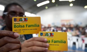 Bolsa Família: CNM demonstra preocupação com a possibilidade de autocadastramento