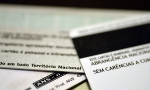 Afastar carência de planos de saúde para casos de Covid é inconstitucional, declara STF