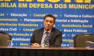 Painel aborda parcelamento especial das contribuições previdenciárias e reforça urgência de reforma da previdência municipal